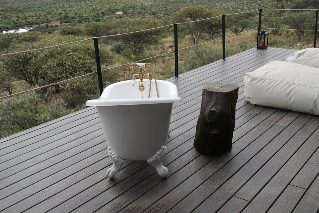 Cold plunge barrel tub setup for home recovery