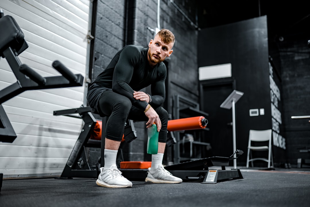 Muscle massage recovery device for post-workout recovery