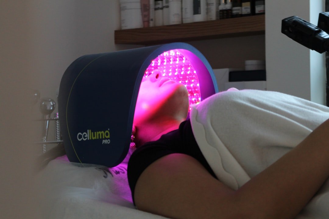 LED skincare beauty light treatment at home