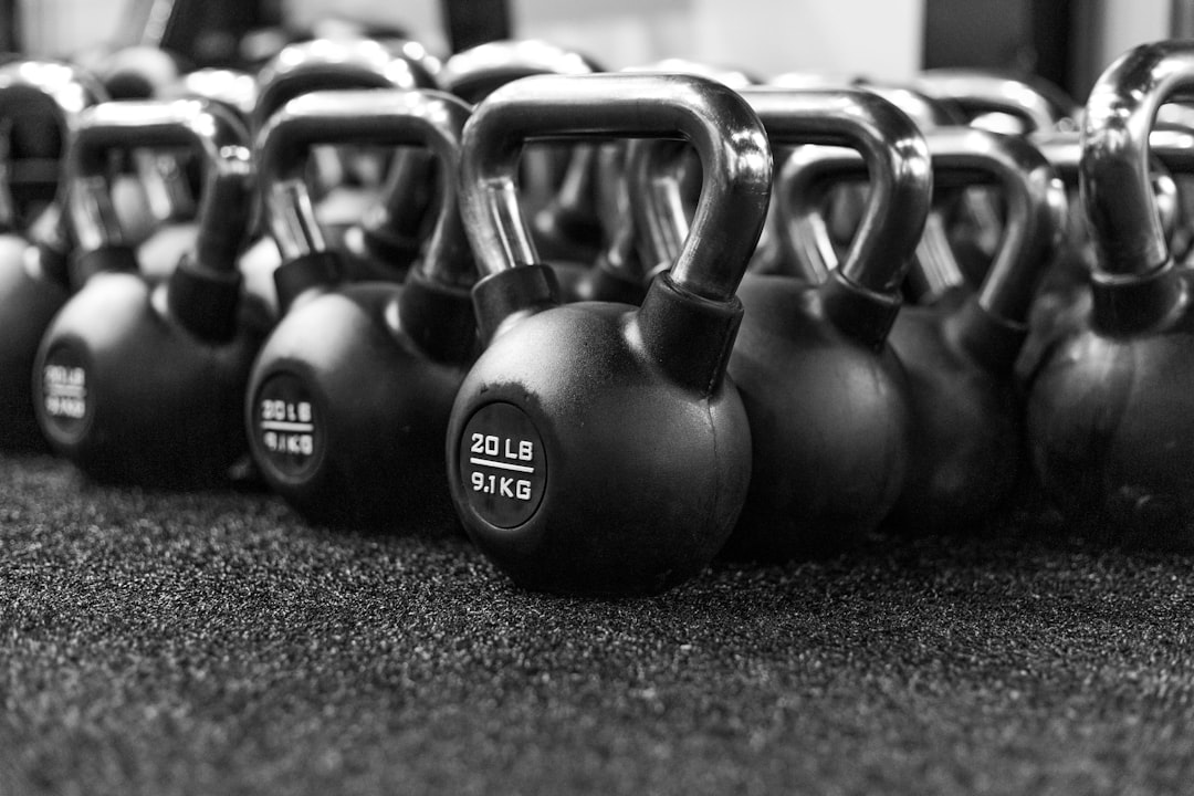 Adjustable kettlebell used for strength training
