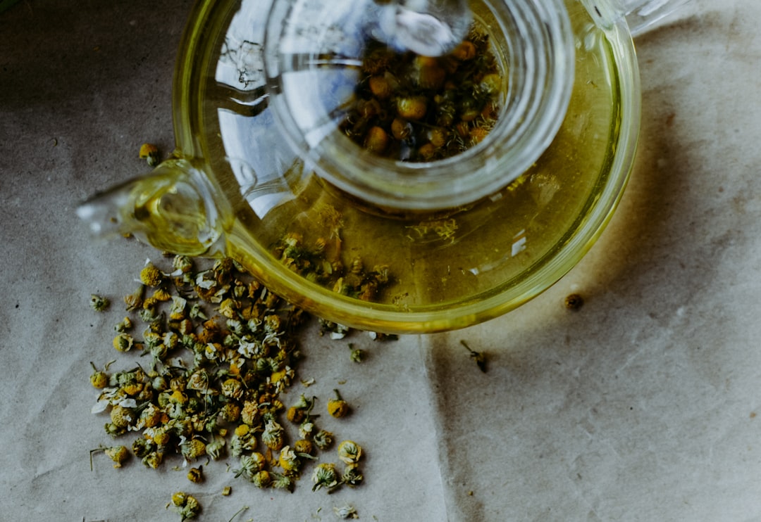 Loose chamomile flowers for herbal tea