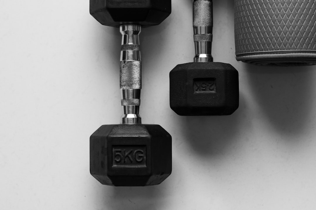 Home gym with adjustable weights